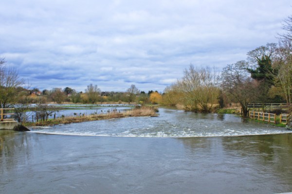 R. Wensum at Costessey Mill 2